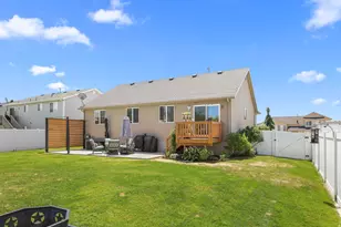1678 W 600 N, Clinton, UT 84015 - Photo 27
