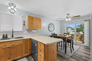 1678 W 600 N, Clinton, UT 84015 - Photo 5