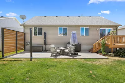 1678 W 600 N, Clinton, UT 84015 - Photo 31