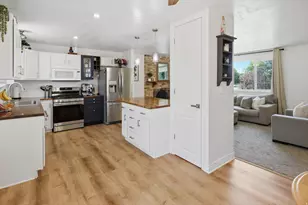 193 S Talbot Dr, Layton, UT 84041 - Photo 9