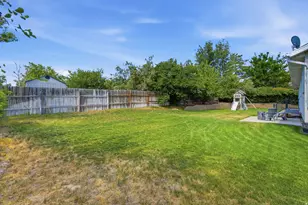 1317 E Knollwood Dr, Sandy, UT 84092 - Photo 57