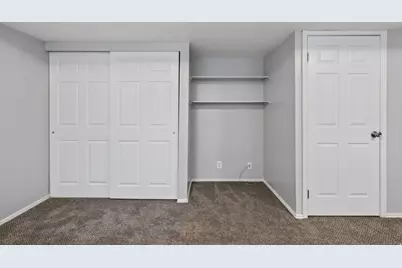 1317 E Knollwood Dr, Sandy, UT 84092 - Photo 49