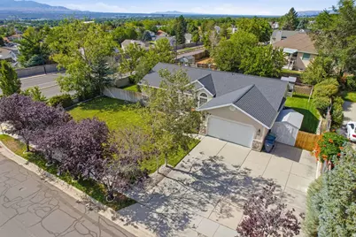 1317 E Knollwood Dr, Sandy, UT 84092 - Photo 65