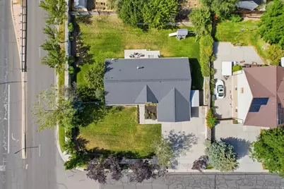 1317 E Knollwood Dr, Sandy, UT 84092 - Photo 79