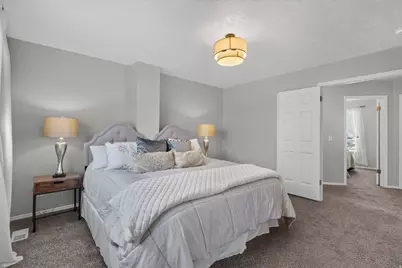 1317 E Knollwood Dr, Sandy, UT 84092 - Photo 25
