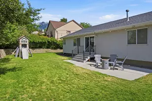 1317 E Knollwood Dr, Sandy, UT 84092 - Photo 59
