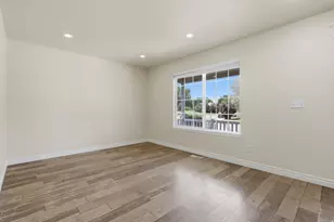 742 N 420 W, Santaquin, UT 84655 - Photo 3