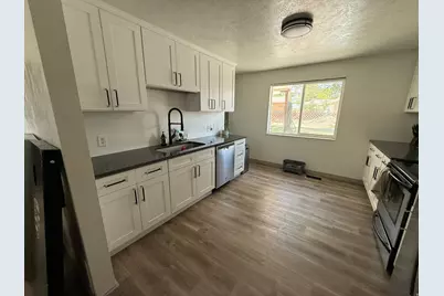 4162 S 4800 W, West Valley, UT 84120 - Photo 17