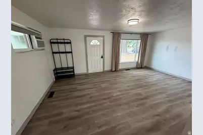 4162 S 4800 W, West Valley, UT 84120 - Photo 9