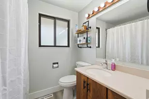 762 Anderson Ave, Hyrum, UT 84319 - Photo 15