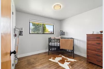 762 Anderson Ave, Hyrum, UT 84319 - Photo 13