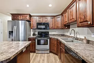 3115 N Whitetail Dr, Layton, UT 84040 - Photo 3