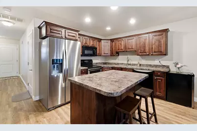 3115 N Whitetail Dr, Layton, UT 84040 - Photo 11