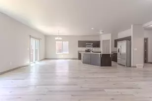 621 W Life Dr, Bluffdale, UT 84065 - Photo 9