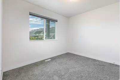 2543 W 3100 N, Farr West, UT 84404 - Photo 13