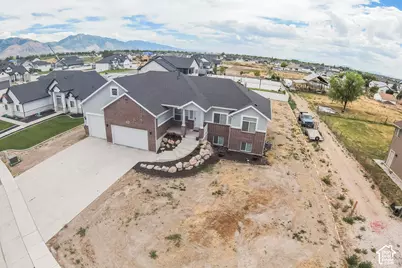 2543 W 3100 N, Farr West, UT 84404 - Photo 43