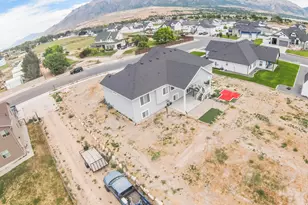 2543 W 3100 N, Farr West, UT 84404 - Photo 39