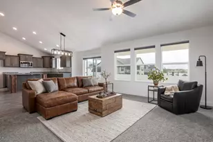 2543 W 3100 N, Farr West, UT 84404 - Photo 9