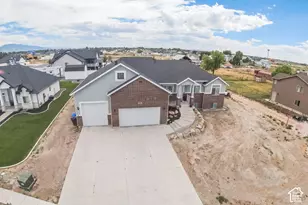 2543 W 3100 N, Farr West, UT 84404 - Photo 35