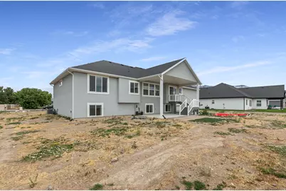 2543 W 3100 N, Farr West, UT 84404 - Photo 35