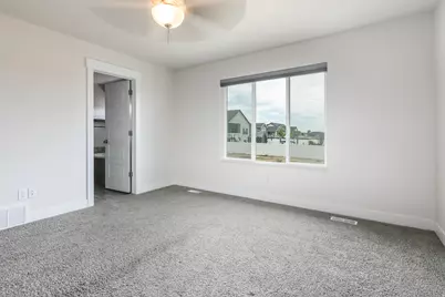 2543 W 3100 N, Farr West, UT 84404 - Photo 17