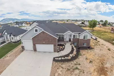 2543 W 3100 N, Farr West, UT 84404 - Photo 41