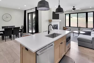 759 S 6300 E, Huntsville, UT 84317 - Photo 3