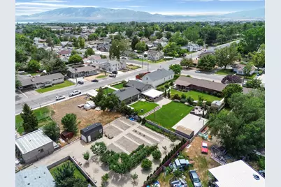 241 E 600 N, Lehi, UT 84043 - Photo 43