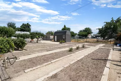 241 E 600 N, Lehi, UT 84043 - Photo 39