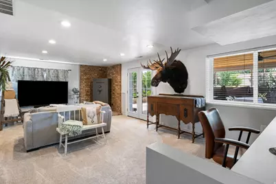 241 E 600 N, Lehi, UT 84043 - Photo 23
