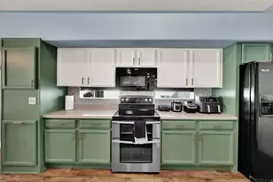 6720 W 3210 S, West Valley, UT 84128 - Photo 11