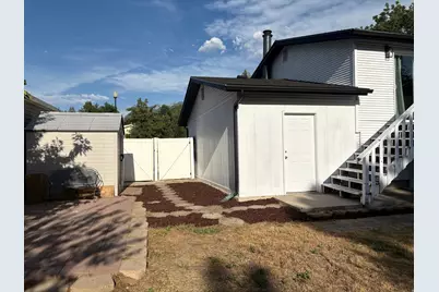 10544 S Clearview Dr, Sandy, UT 84070 - Photo 33