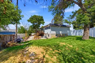 2562 E Dolce Vita Ct S, Cottonwood Heights, UT 84121 - Photo 23