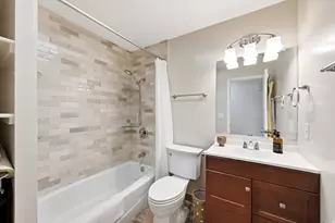 2562 E Dolce Vita Ct S, Cottonwood Heights, UT 84121 - Photo 11
