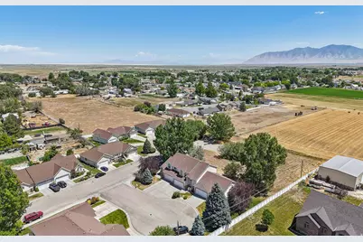 175 S Country Ct, Grantsville, UT 84029 - Photo 47