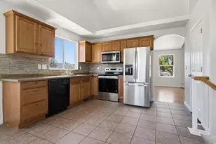 7138 W Magnum Vista Pl S, Salt Lake City, UT 84128 - Photo 11