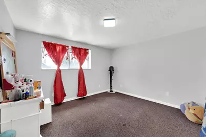 1076 W 600 N, Orem, UT 84057 - Photo 17