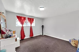 1076 W 600 N, Orem, UT 84057 - Photo 17