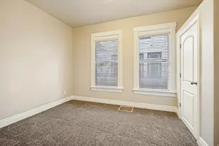 2752 Madison Ave, Ogden, UT 84403 - Photo 7
