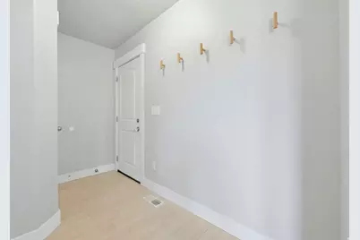 183 N Eden Brook Way, Saratoga Springs, UT 84045 - Photo 15