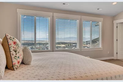 6628 W Sky Bird Cir, Herriman, UT 84096 - Photo 23