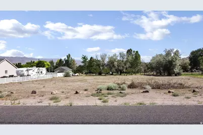 419 E 700 S #14, Monroe, UT 84754 - Photo 5