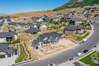 3875 N Jackson Ave, North Ogden, UT 84414 - Photo 3