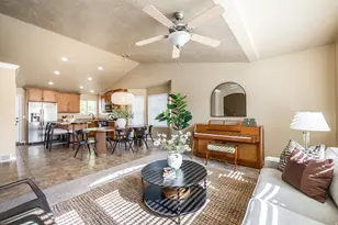 7656 S 4770 W, West Jordan, UT 84084 - Photo 9