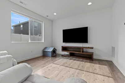 3858 S 2935 W, West Haven, UT 84401 - Photo 9