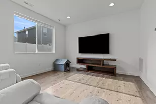 3858 S 2935 W, West Haven, UT 84401 - Photo 9