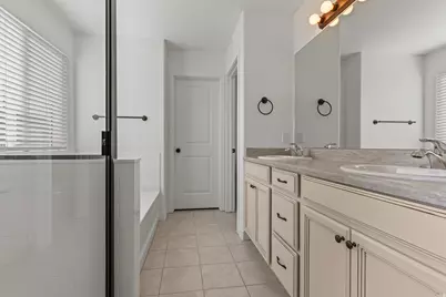 3858 S 2935 W, West Haven, UT 84401 - Photo 17