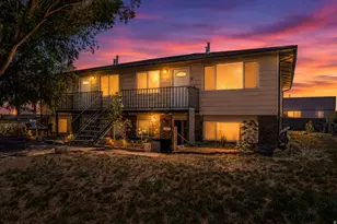 521 W Tiffany Town Dr S, Midvale, UT 84047 - Photo 3