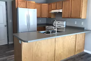 12461 S Iron Sight Way W, Herriman, UT 84096 - Photo 3