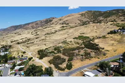 986 N 1050 E #8, Bountiful, UT 84010 - Photo 5